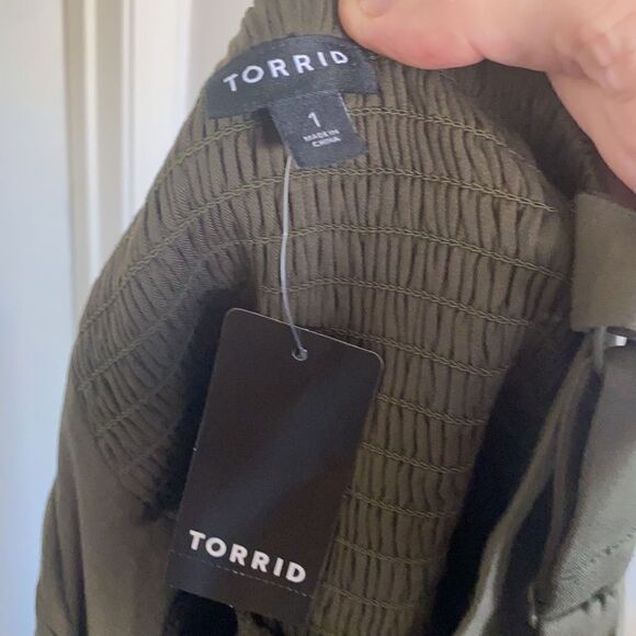 Torrid Green Pinafore Jumpsuit - Picture 15 of 16